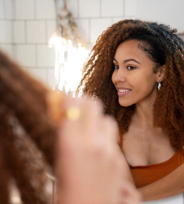 Les clés d’une chevelure resplendissante styles, soins et secrets révélés